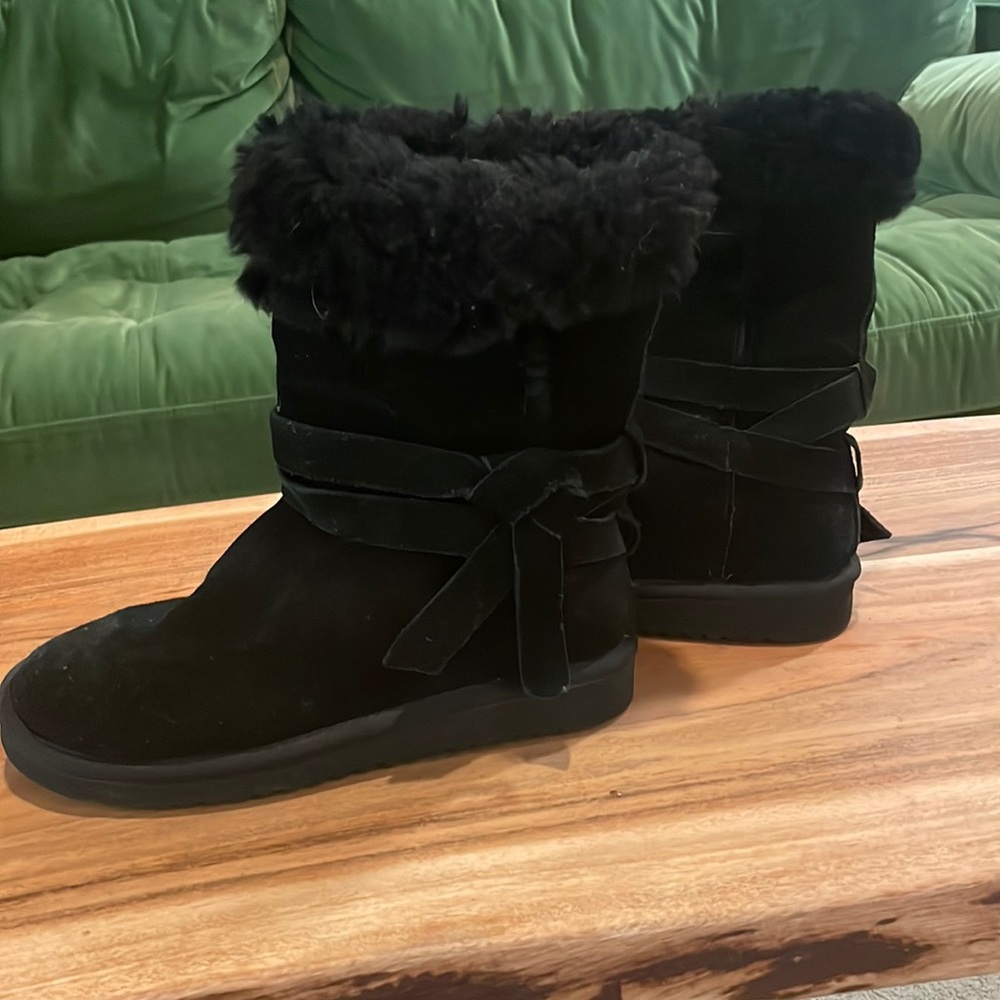 Kookaburra by UGG winter boots